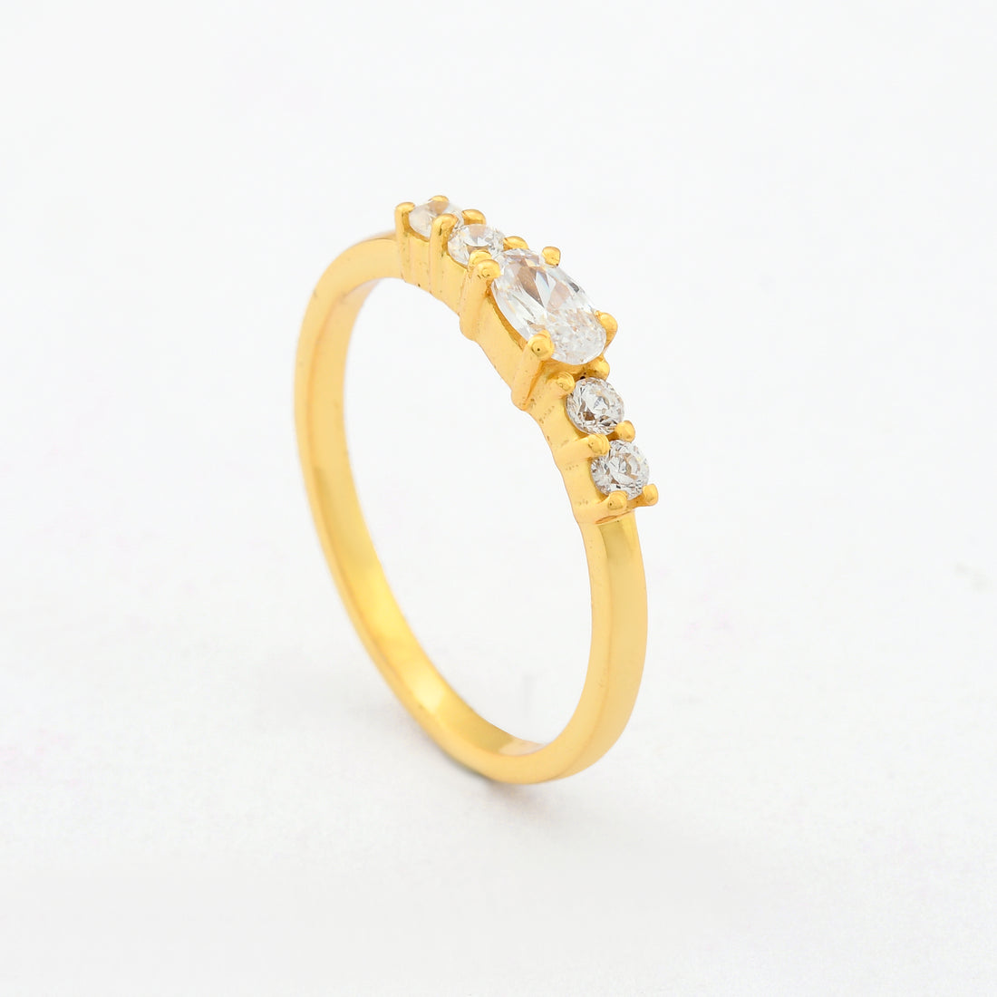 Oval Diamond Zirconia Half Lace Ring